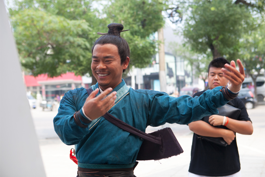 超时空救兵Chao shi kong jiu bing(2012)插图1%4K电影下载_3D影视资源_杜比视界迅雷下载