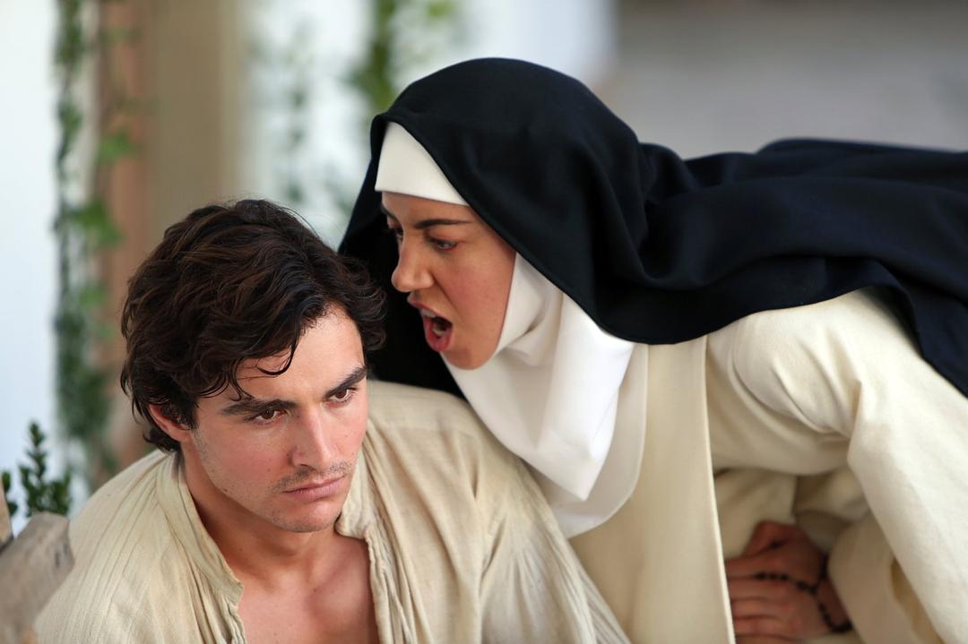 疯狂修道院The Little Hours(2017)插图2%4K电影下载_3D影视资源_杜比视界迅雷下载