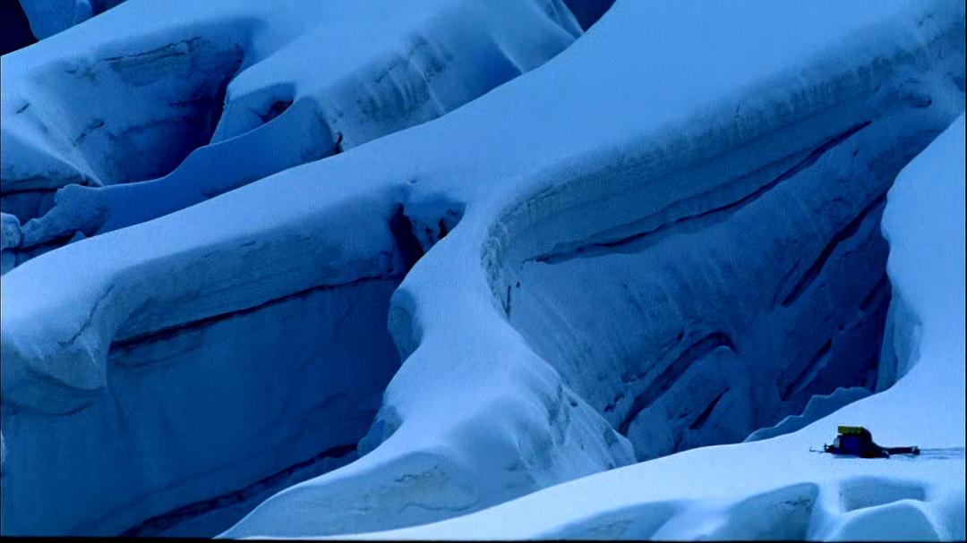 冰峰168小时Touching the Void(2003)插图2%4K电影下载_3D影视资源_杜比视界迅雷下载