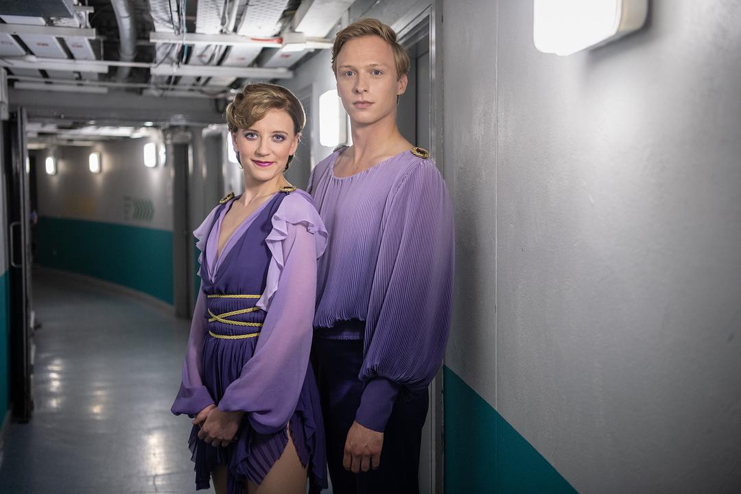 运动纪录片Torvill & Dean(2018)插图1%4K电影下载_3D影视资源_杜比视界迅雷下载