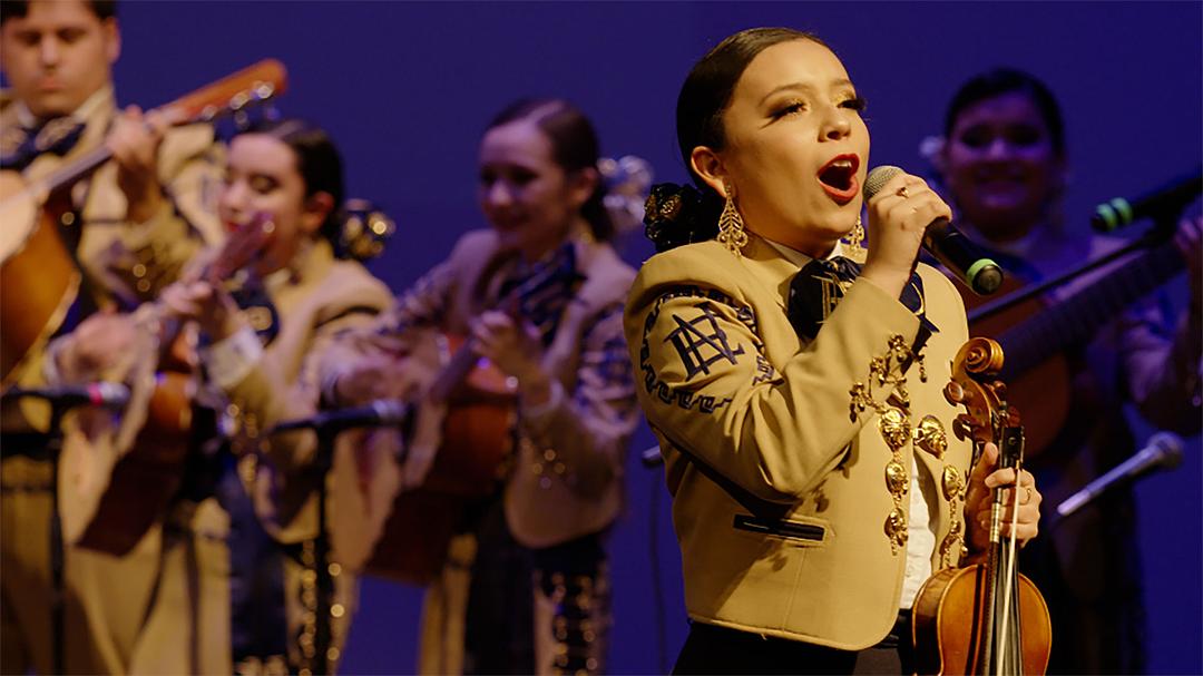 进军马里亚奇Going Varsity in Mariachi(2023)插图1%4K电影下载_3D影视资源_杜比视界迅雷下载