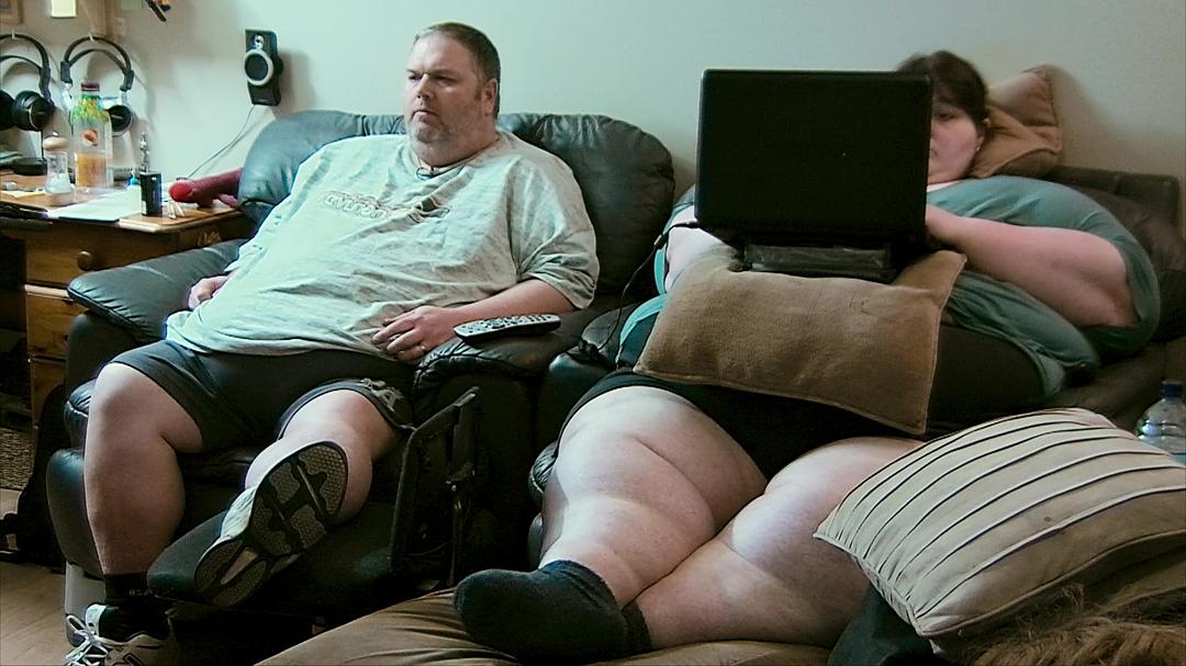 足不出户：英国最胖的人Shut-ins: Britain’s Fattest People(2015)插图2%4K电影下载_3D影视资源_杜比视界迅雷下载